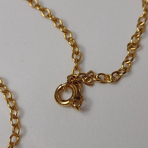 Awesome Gold Tone And Pink Pineapple Pendant Necklace 19 Inches Long - Picture 8 of 11